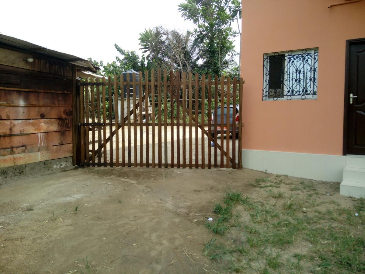 Hotel Lobe Kribi Bagian luar foto