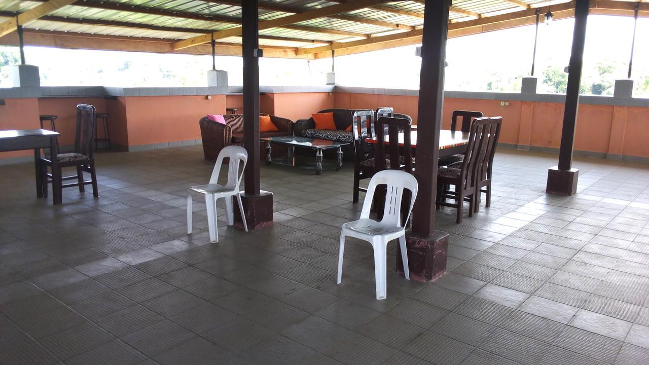 Hotel Lobe Kribi Bagian luar foto