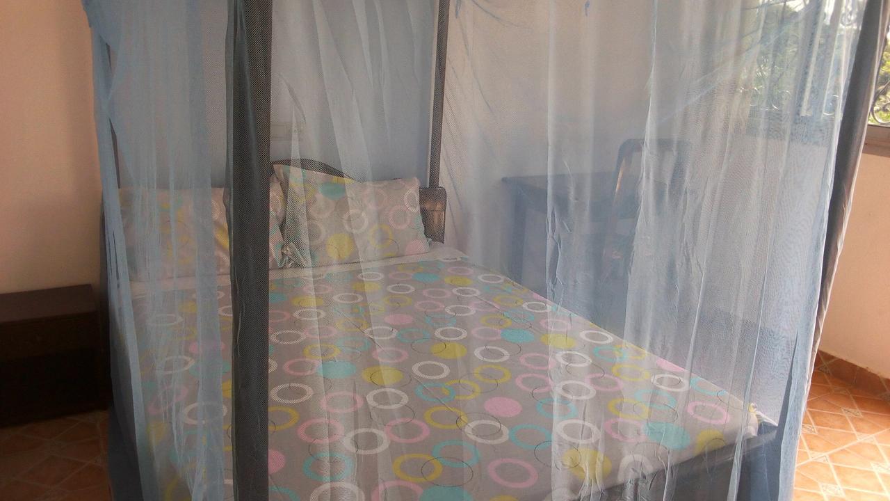 Hotel Lobe Kribi Bagian luar foto